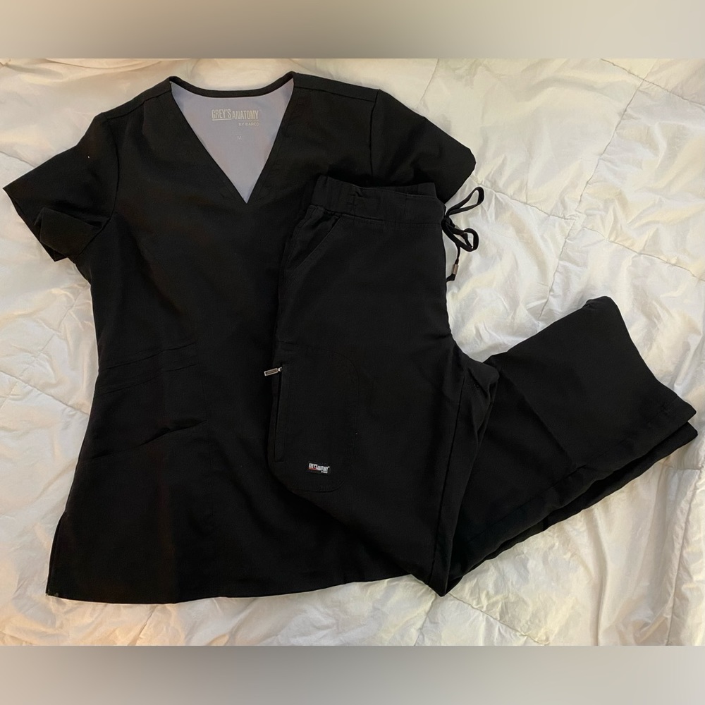 Black Greys Anatomy Scrub Top and Bottoms